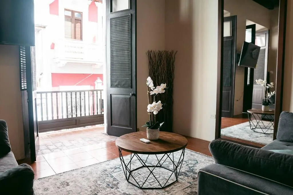 Colonial Style Apt Located In Great Location Osj Apartment San Juan