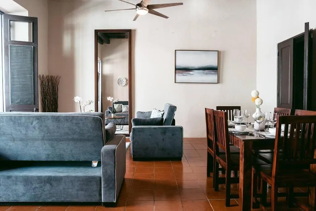 Colonial Style Apt Located In Great Location Osj Apartment San Juan
